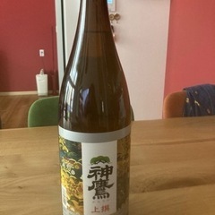 日本酒1.8L「神鷹上撰」