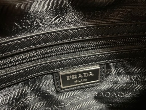 PRADA ビジネスバッグ