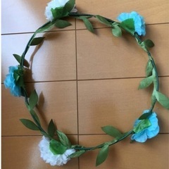 ⭐︎新品⭐︎花かんむり　ホワイト×ブルー　ヘアアクセサリー