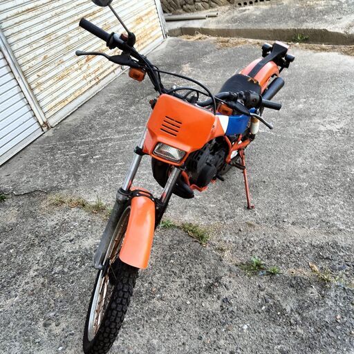 ホンダのTLM50cc 旧車モトクロス。エンジン調子良くすぐかかります。