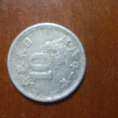 収集家　レア物　　コイン　10銭硬貨
