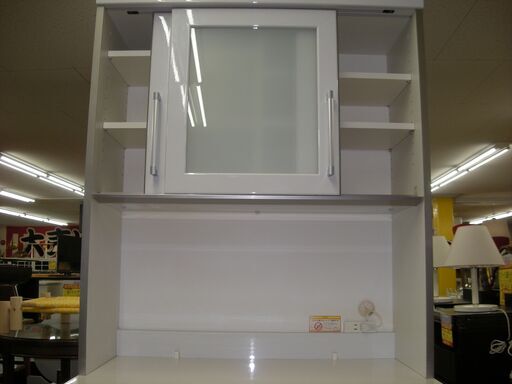 R223 高級 PAMOUNA キッチンボード、食器棚、幅90cm 美品 | nort.swiss