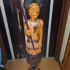 ソロモン諸島 木彫りの人形