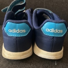 adidas １６センチ