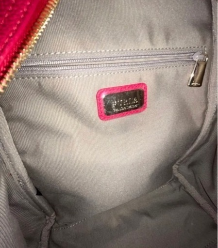 希少 FURLA フルラ スタッズリュック 赤 スタッズ FURLA(フルラ