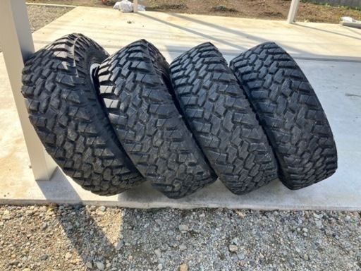 ラグナDフォース 17インチ 265/70R17 ランクルプラド