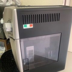 デロンギ　エスプレッソマシン　中古ですが美品