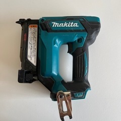マキタ充電式ピンタッカ PT353DZK 本体のみ