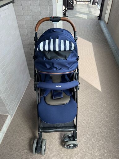 アップリカ 両対面型ベビーカーお譲りいたします。とっても綺麗で使い 