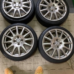 軽自動車を引っ張りタイヤ