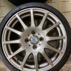 軽自動車を引っ張りタイヤ