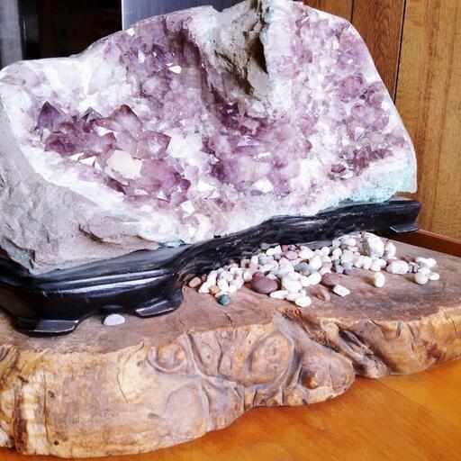 引き渡し完了】最終値下げ 大きいアメジストドーム クラスター 台座