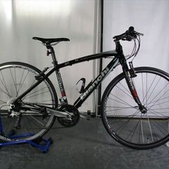 C677★35800円スタート★整備済み スポーツ中古自転車【クロスバイク　ビアンキ　黒　カメレオンテ43ｃｍ　】 C677☆35800円スタート☆整備済み スポーツ中古自転車【クロスバイク