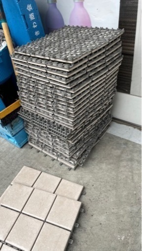 オフホワイト300x300x15mm クレガーレ ベランダ バルコニー タイル