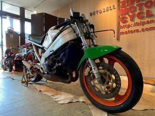 □YAMAHA TZR 250 1KT ヤマハ 250cc レース仕様 ホワイト パーツ取り