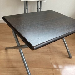 【ニトリ】小さいテーブル&イス