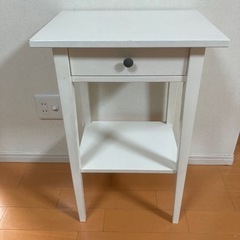 IKEA HEMNES ヘムネス ベッドサイドテーブル