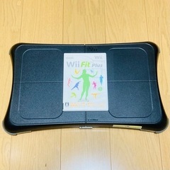 Wii Fit Plus ソフト +バランスボード黒 中古品