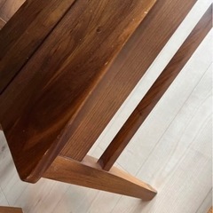 【決まりました】ウォルナットのダイニングとイス4脚のセット