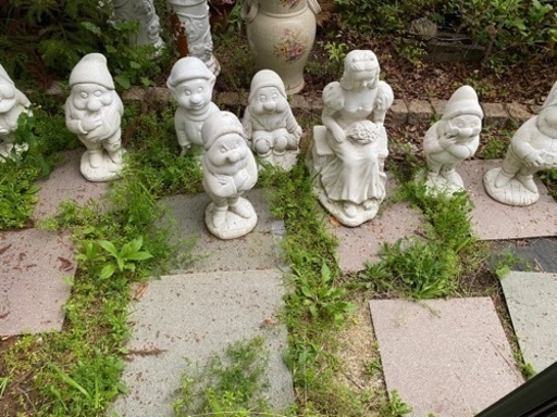 値下げ　ディズニー　白雪姫　7人の小人など石像