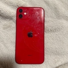 au iPhone11本体 64G 背面割れ