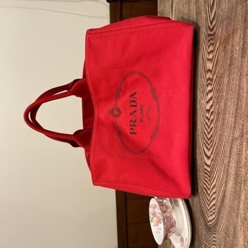 PRADA ガナパM