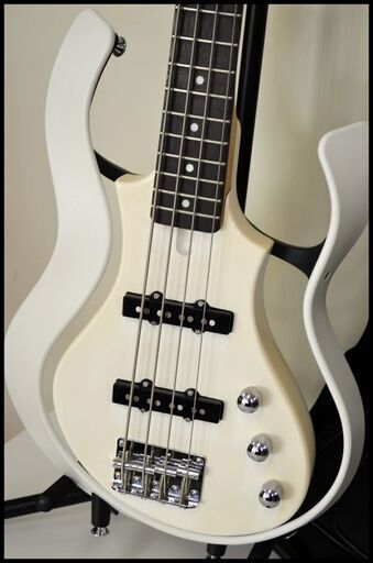 中古 ヴォックス エレキベース VOX VSB-2S スターストリーム ホワイト 