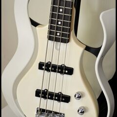 中古 ヴォックス エレキベース VOX VSB-2S スターストリーム ホワイト