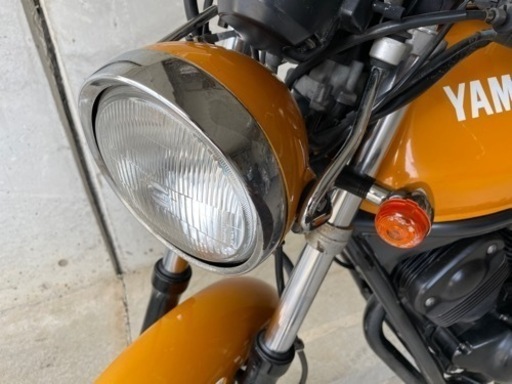 ヤマハルネッサ 250空冷Vツイン センタースタンド付 エストレヤは250単