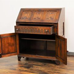 【ヤ取終了1/26】≪W912ジ≫ Jaycee Furniture/ジェイシーファニチャー ライティングビューロー 鍵付き 英国 オーク 木彫刻 デスク/机 インテリア クラシック調