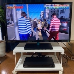 【最終値下げ】液晶テレビ REGZA 32インチ　DVDプレーヤ...