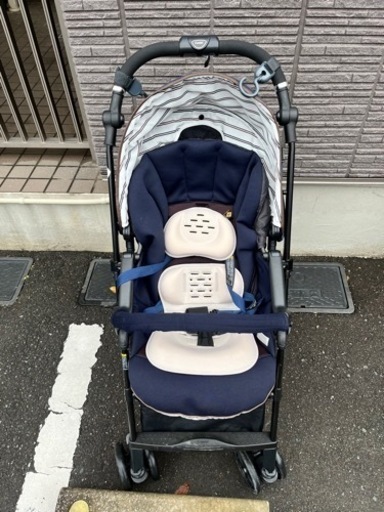 コンビ　ベビーカー