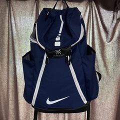 NIKEリュック QUAD ZIP SYSTEM ブルー