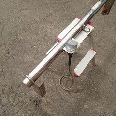 最終値下げ！◆25000円-20000円◆中古◆100系ハイエースで使用◆サン自動車.ステンレスヒッチメンバー