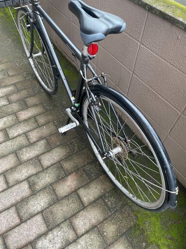 リサイクルショップどりーむ荒田店　No801 エコNo16604X クロスバイク　AIRON　２８インチ　ギア前後切り替え付き♪　マットブラックカラー リサイクルショップどりーむ荒田店 No801 エコNo16604X クロスバイク