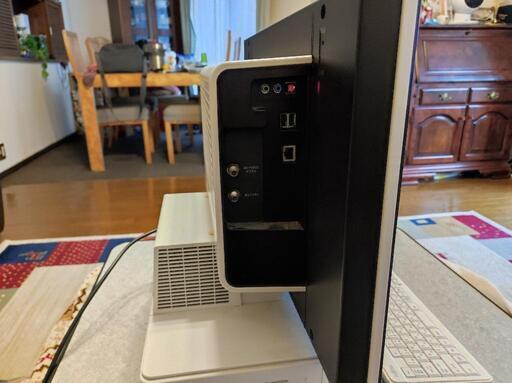美品！起動時間約10秒！第9世代Corei7搭載富士通製高性能デスクトップPC デスクトップ