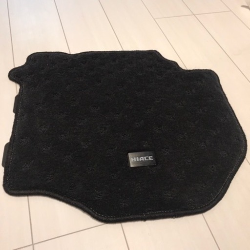 ハイエース200系 ダークプライム 純正フロアマット ハイエース 特別