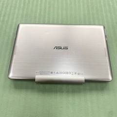 タブレットパソコン　ASUS