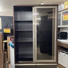 【超美品‼️】定価25万♪ 松田家具 118cm幅リビングボード コレクション キャビネット 多目的棚 書棚 木目調ダークブラウン♪