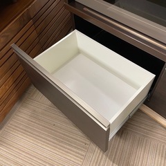 【超美品‼️】定価25万♪ 松田家具 118cm幅リビングボード コレクション キャビネット 多目的棚 書棚 木目調ダークブラウン♪