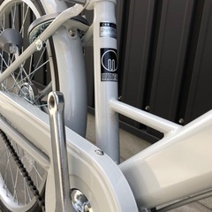 新車☆特価　シンプル　シティーサイクル　22インチ自動点灯ライト 　一台限り