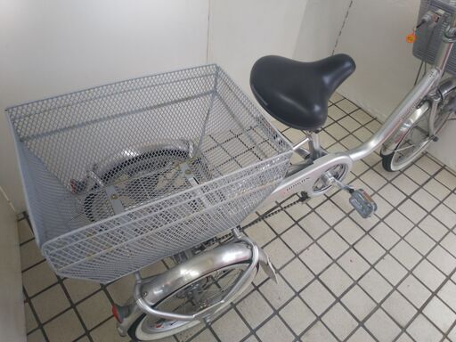 ブリヂストン 三輪自転車 WAGON ギア無し BW10 N23-270 高く買取るゾウ