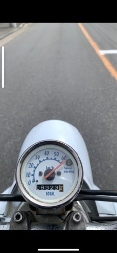 神奈川県藤沢市発。ヤマハ ビーノ5AU規制前。オール白。2スト フル整備