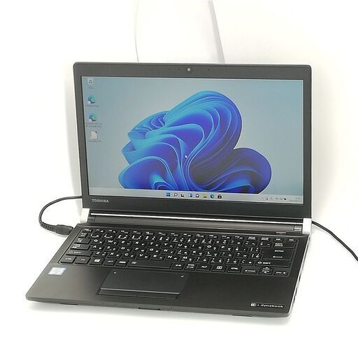 13.3型 ノートパソコン 東芝 R73/A 中古美品 第6世代 Core i5 8GB 高速SSD 無線 Wi-Fi Bluetooth Webカメラ Windows11 Office