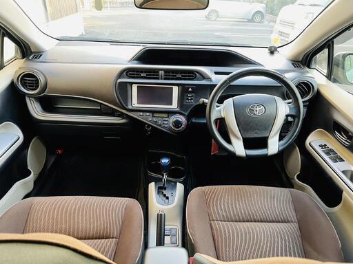 新車を買うために売る、6万KMアクアです。