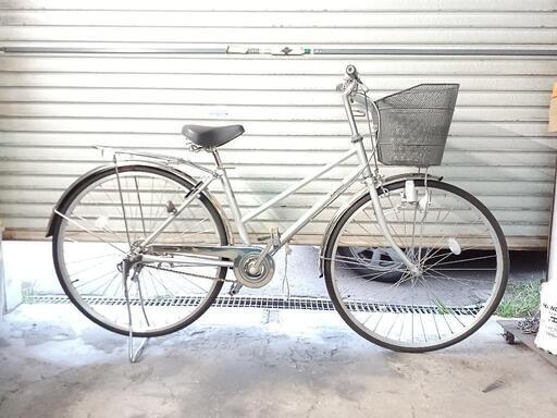 自転車中古　KAWAMURA　カゴリアキャリア付き　鍵新品　タイヤ27インチ