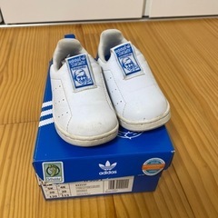 adidas キッズシューズ12.0cm