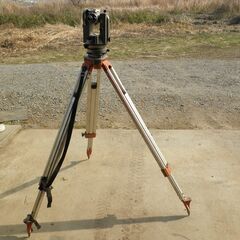 TL-20 TOPCON　セオドライト　NIKON三脚付　動作確認