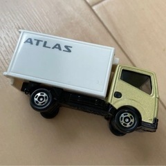 【非売品レア】トミカ　日産ATLAS　新型アトラス　F24冷蔵車