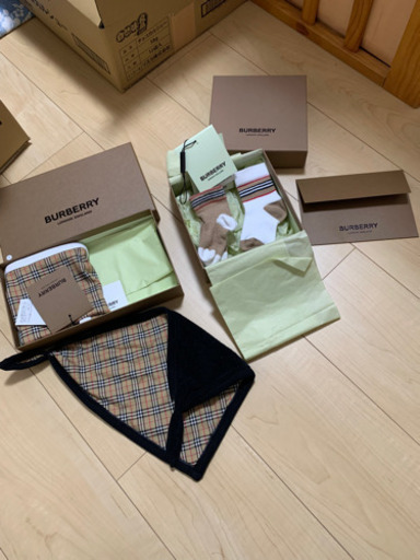 BURBERRY 新生児用 靴下 スタイ セット